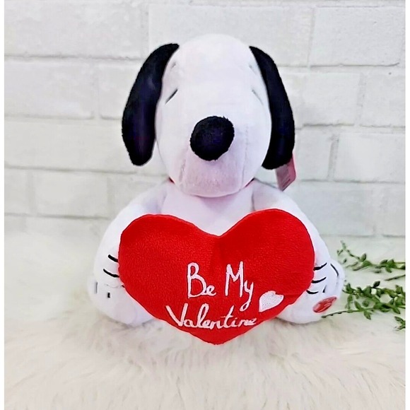 Valentines Day‎ Snoopy Peanuts Be My Valentine Plush Dancing Animated CVS - Picture 2 of 12